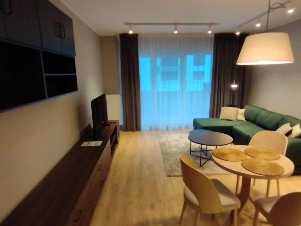 Fantastyczny Apartament Lotnisko Poznań Exteriör bild
